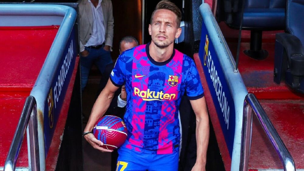 93KB 2001 null null null null 3 21 21 1 2003 null gp5RQaWkHnZpDM